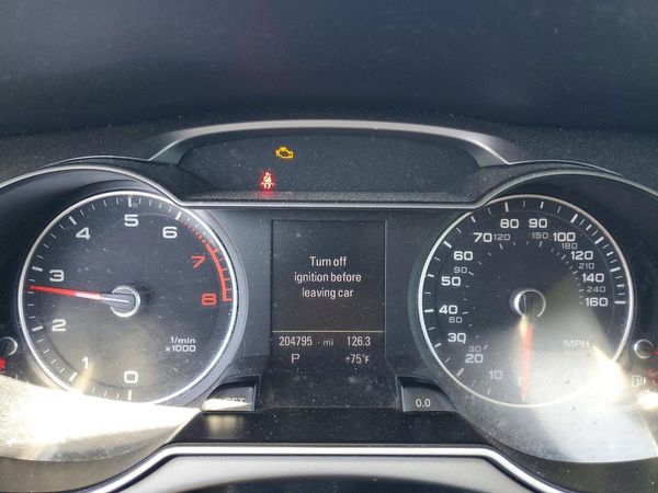 2014 AUDI A4 quattro Premium