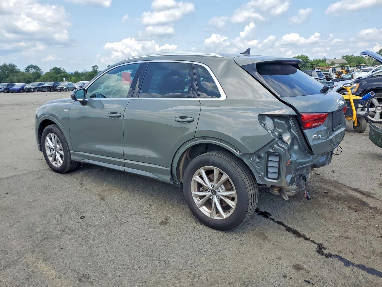 2025 AUDI Q3 S Line quattro Premium