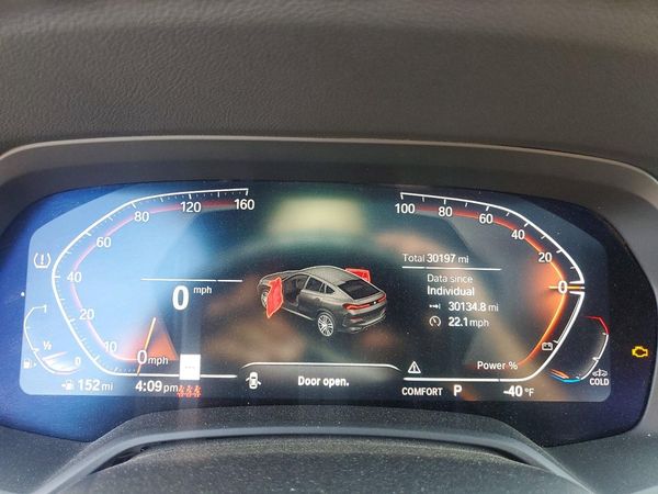 2022 BMW X6 xDrive40i