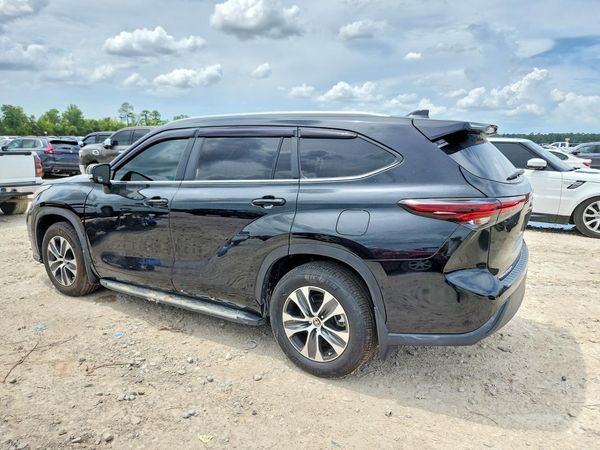 2024 TOYOTA HIGHLANDER