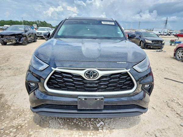 2024 TOYOTA HIGHLANDER