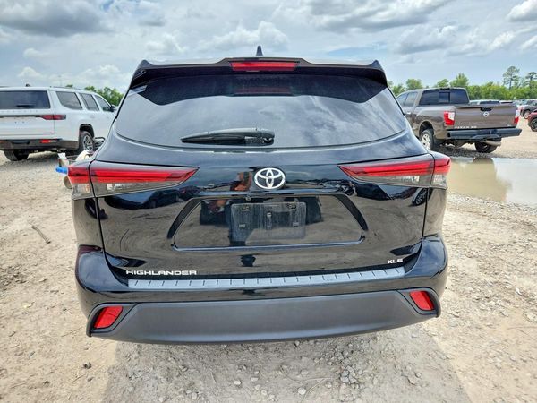 2024 TOYOTA HIGHLANDER