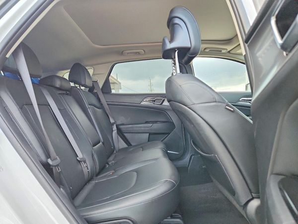 2025 KIA SPORTAGE SX