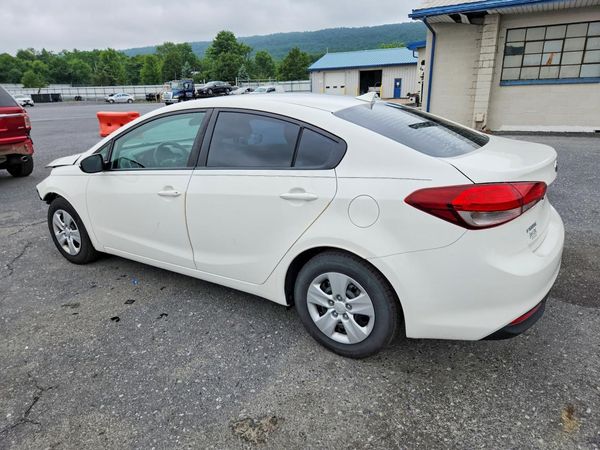 2017 KIA FORTE LX Base