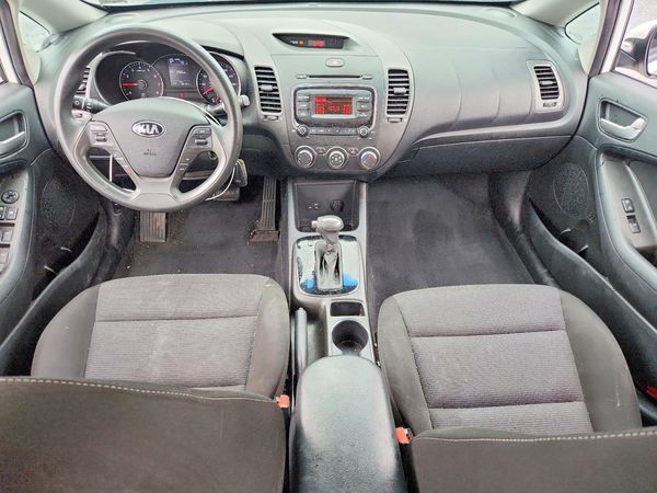 2017 KIA FORTE LX Base