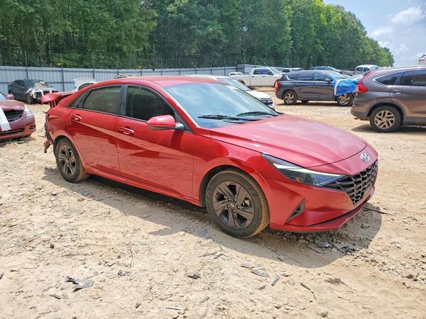 2021 HYUNDAI ELANTRA SEL