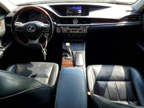 2017 LEXUS ES 350