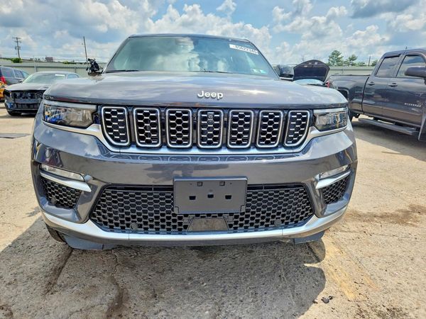 2025 JEEP GRAND CHEROKEE Summit