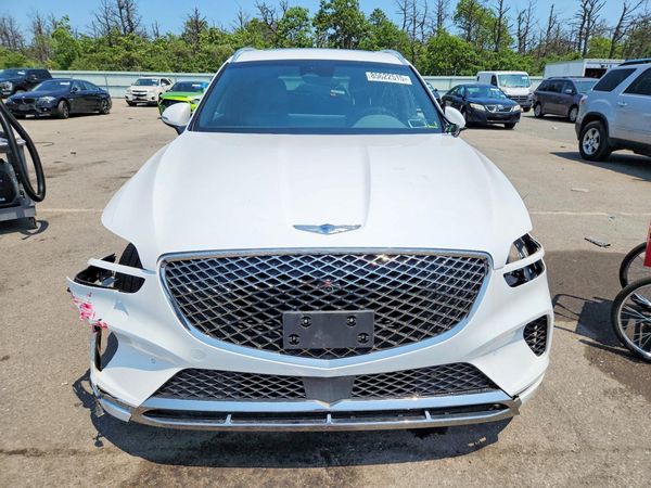 2023 GENESIS GV70