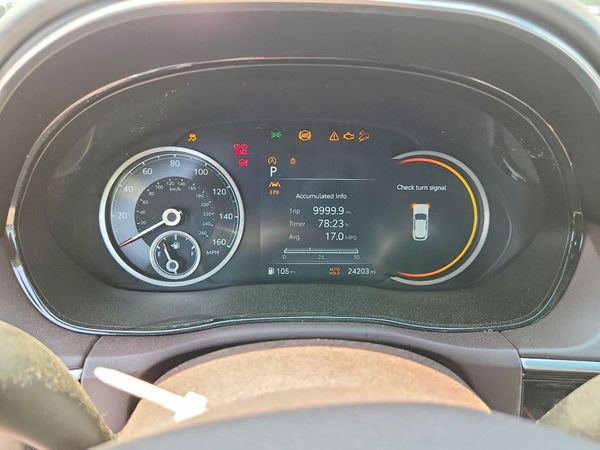 2023 GENESIS GV70