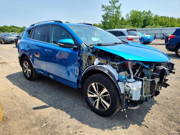 2017 TOYOTA RAV4