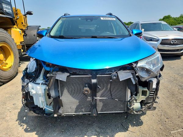 2017 TOYOTA RAV4