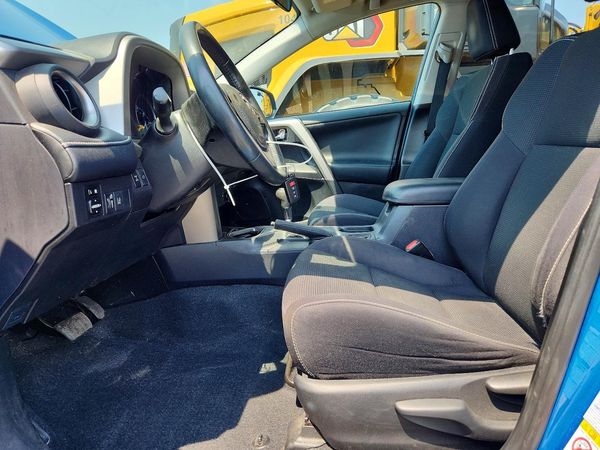 2017 TOYOTA RAV4