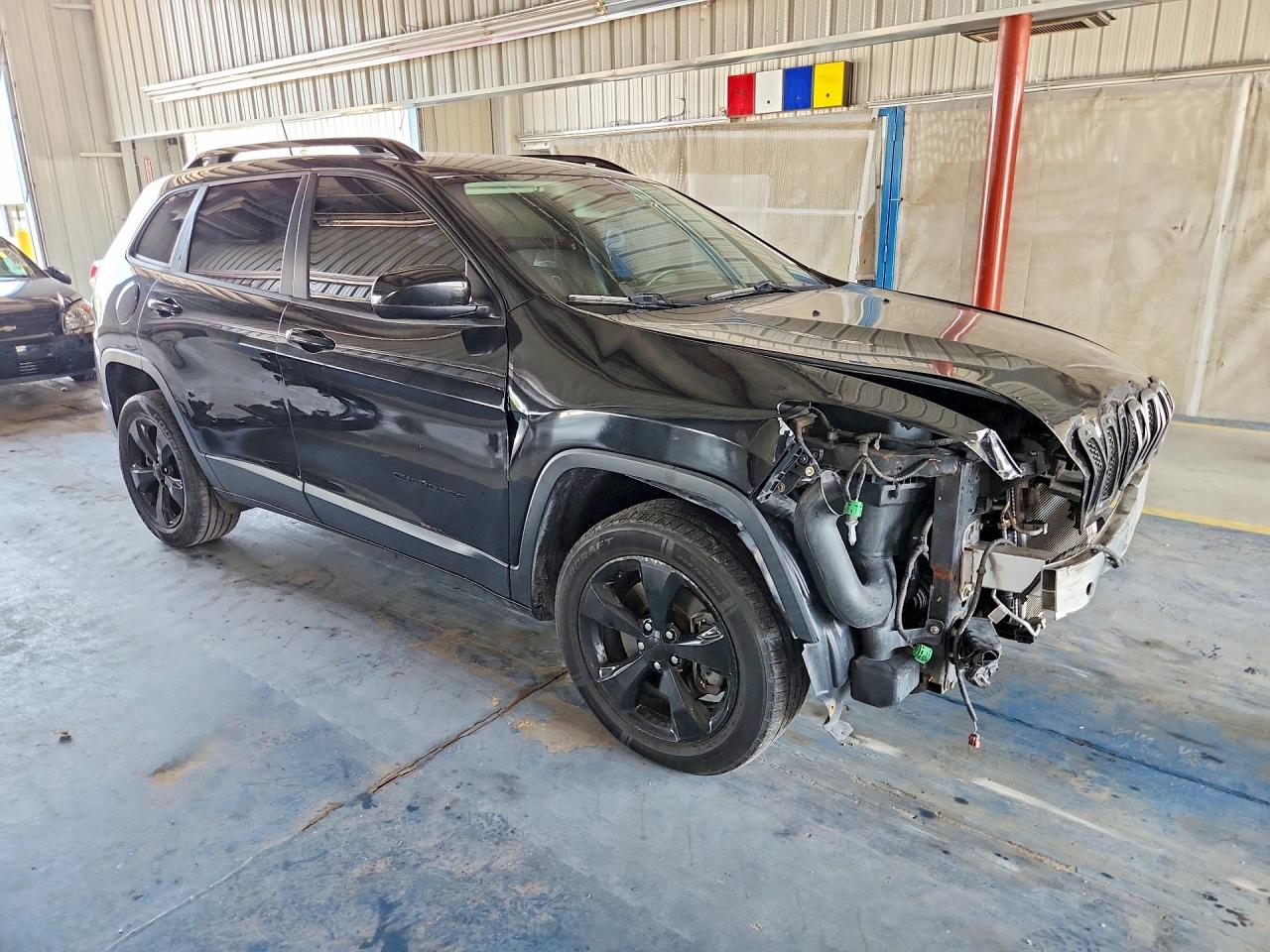 2018 JEEP CHEROKEE LATITUDE FWD