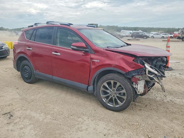 2018 TOYOTA RAV4 Ltd — Passenger 3/4