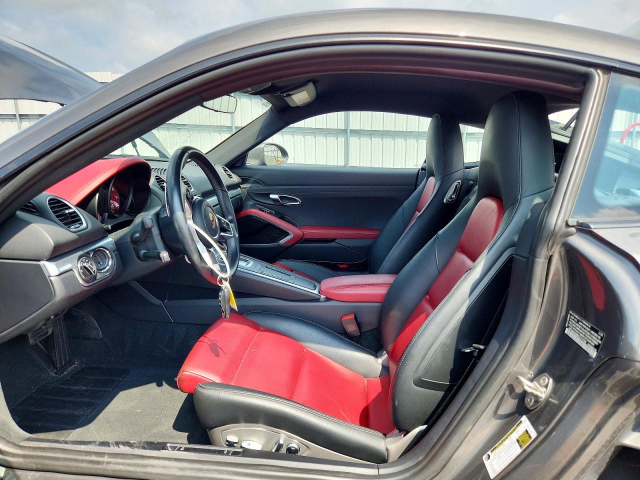 2017 PORSCHE CAYMAN