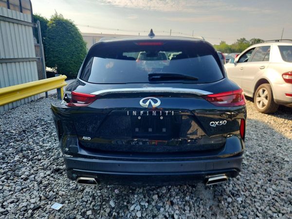 2021 INFINITI QX50 Luxe