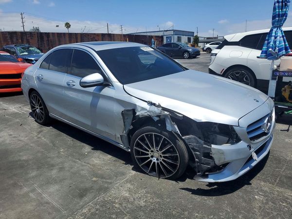 2019 MERCEDES-BENZ C C300
