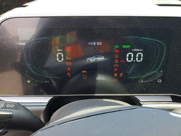 2023 KIA NIRO EX