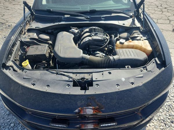 2017 DODGE CHARGER SXT