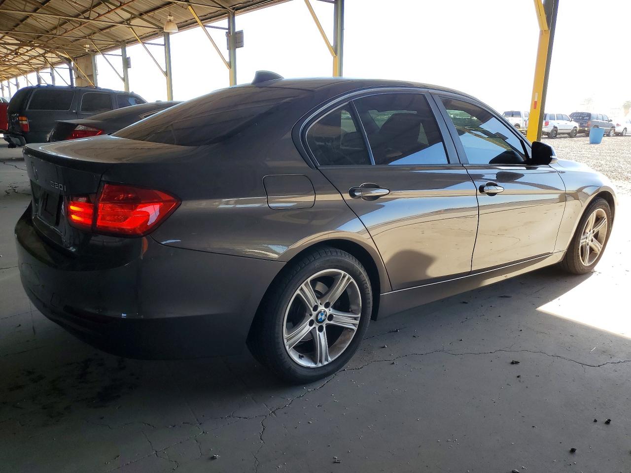 2015 BMW 320 320i