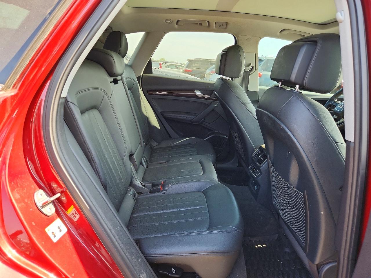 2019 AUDI Q5 quattro Premium Plus