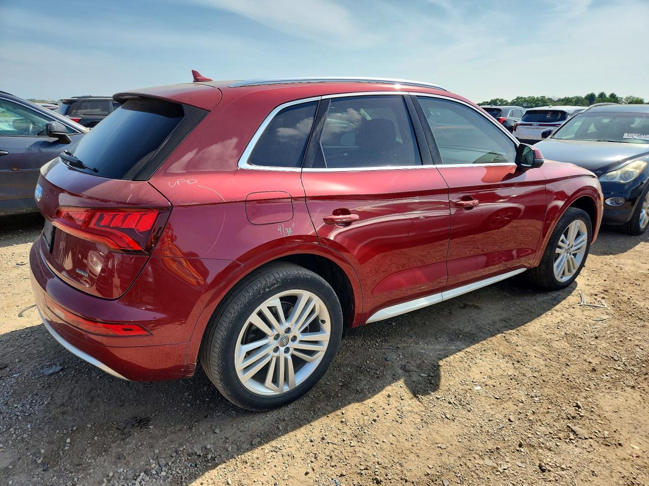 2019 AUDI Q5 quattro Premium Plus