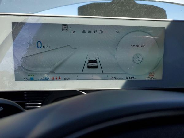 2023 HYUNDAI IONIQ 5 SE
