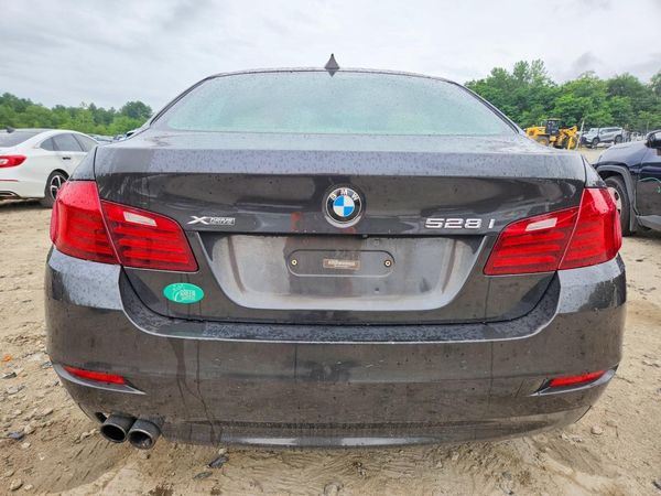 2015 BMW 528