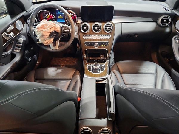 2019 MERCEDES-BENZ C C300-4M