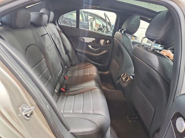 2019 MERCEDES-BENZ C C300-4M