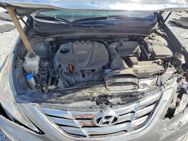 2013 HYUNDAI SONATA