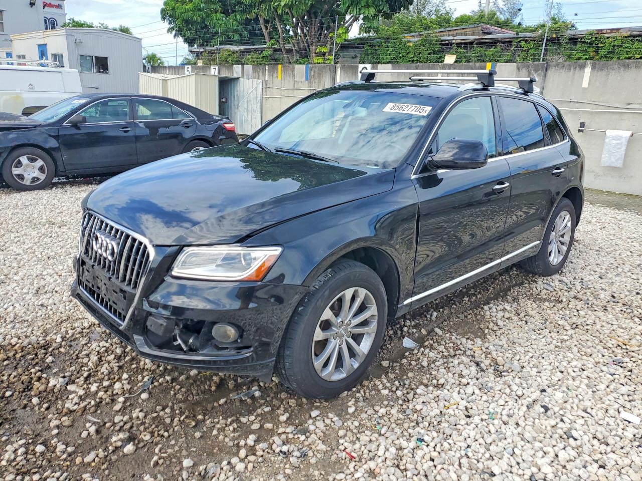 2017 AUDI Q5 quattro Premium