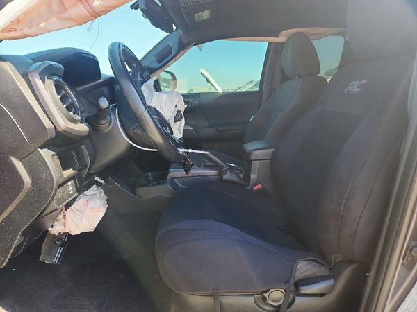 2017 TOYOTA TACOMA