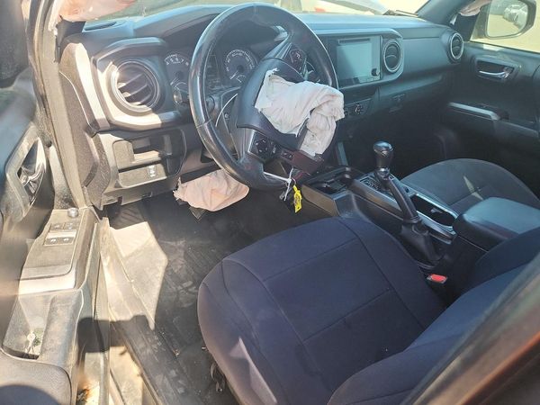 2017 TOYOTA TACOMA