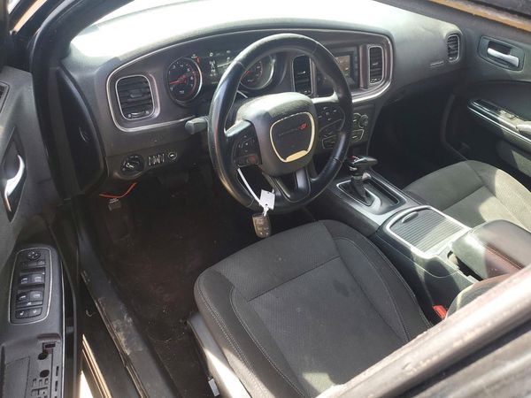 2017 DODGE CHARGER SE