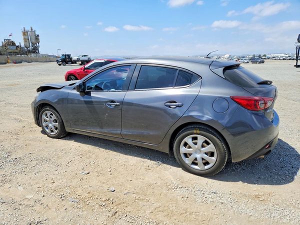 2015 MAZDA 3