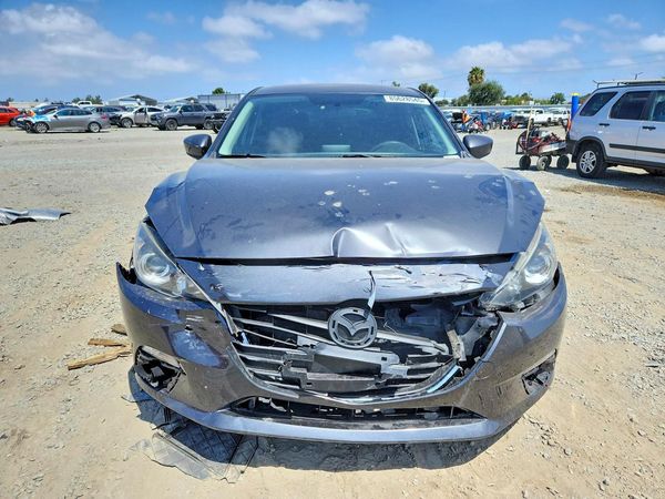 2015 MAZDA 3