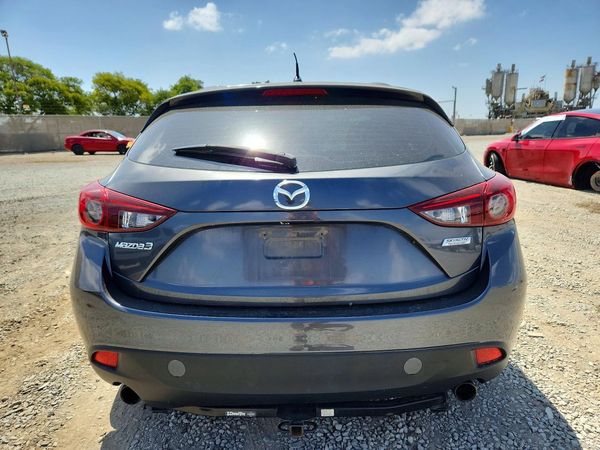 2015 MAZDA 3