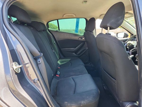 2015 MAZDA 3
