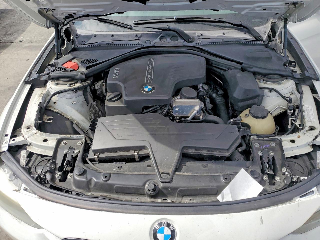2015 BMW 320 SA