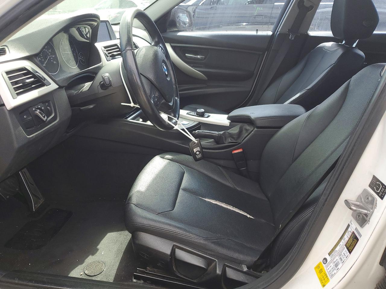 2015 BMW 320 SA
