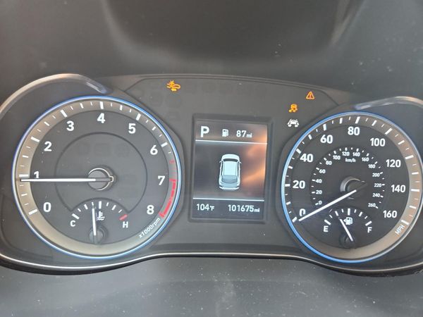 2021 HYUNDAI KONA SEL