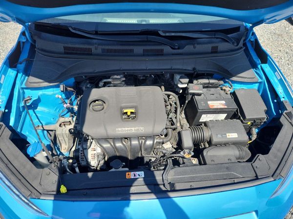 2021 HYUNDAI KONA SEL