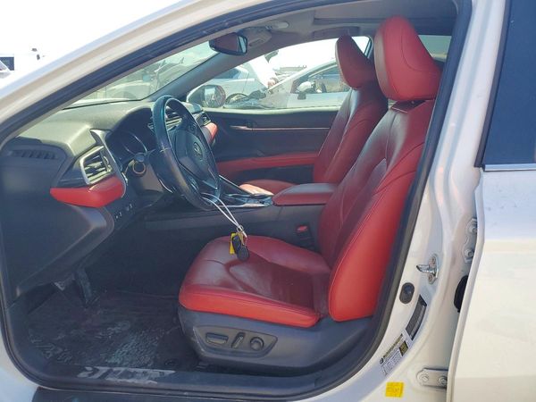 2019 TOYOTA CAMRY XSE — DENT