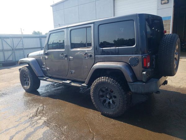 2016 JEEP WRANGLER UNLIMITED SAHARA 4X4