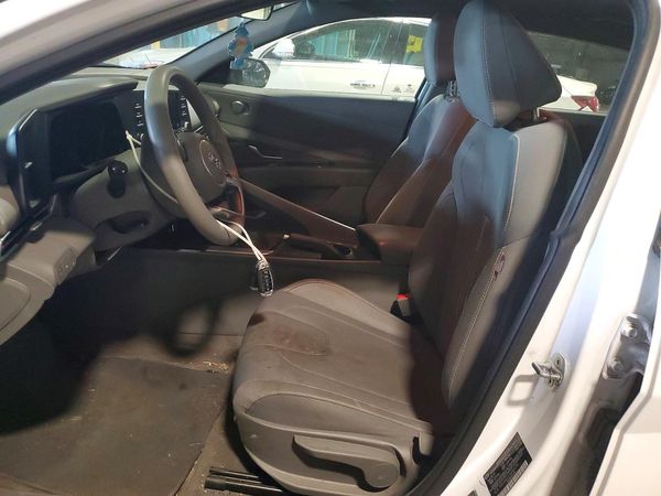 2021 HYUNDAI ELANTRA SEL