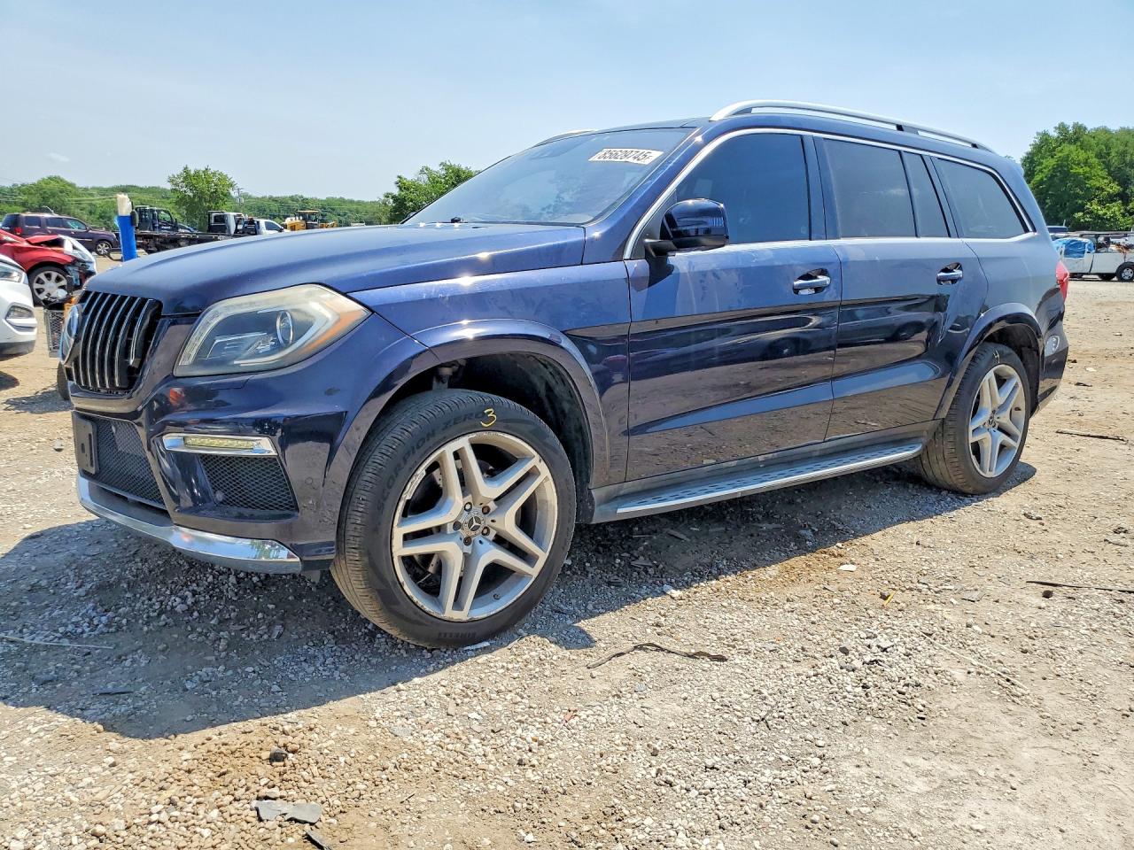 2016 MERCEDES-BENZ GL GL550-4M