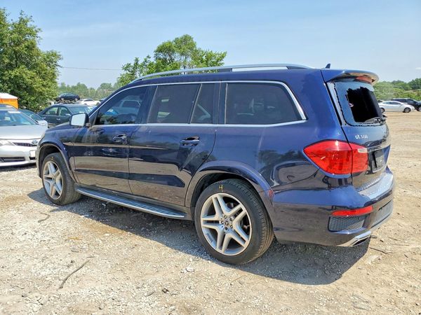2016 MERCEDES-BENZ GL GL550-4M