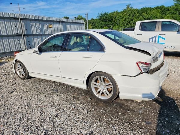 2013 MERCEDES-BENZ C250